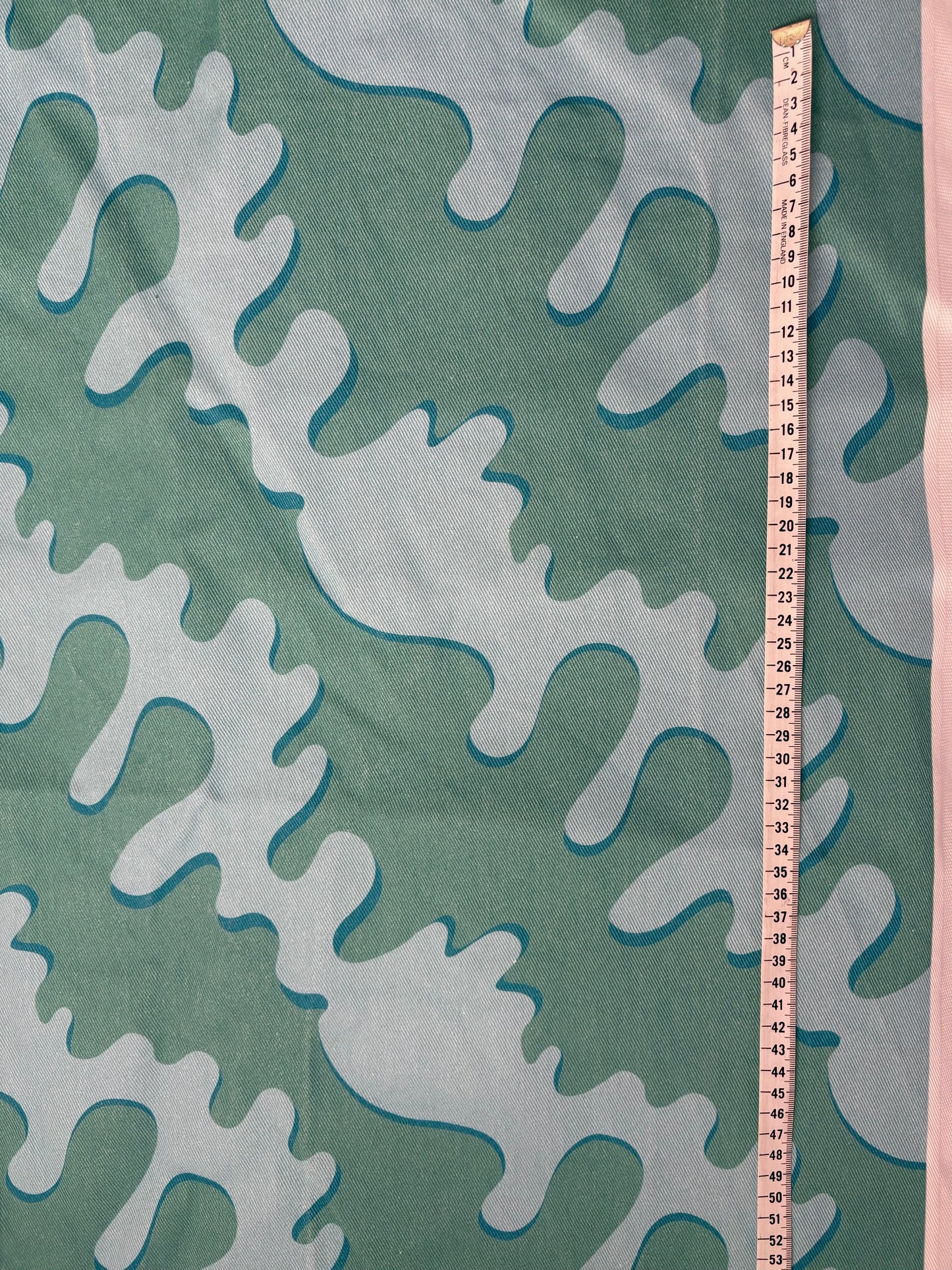 Drypp denimstoff - forhåndsbestiling