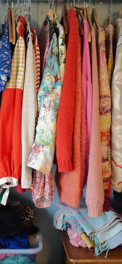 Skapet fullt - forhåndsbestilling - MELILOT